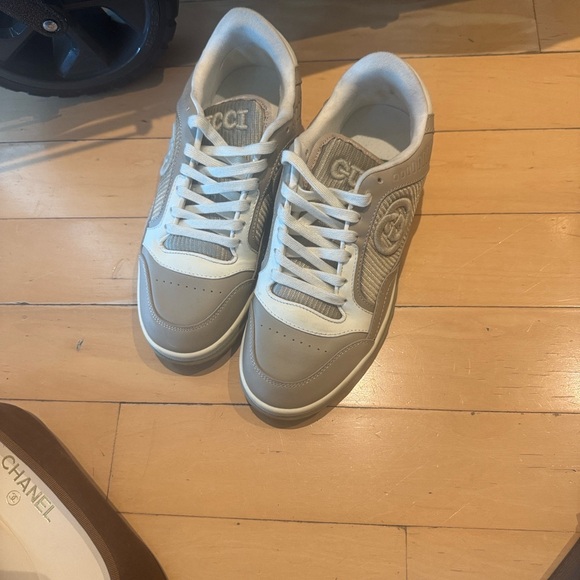 Gucci Taupe and White Casual Sneakers
